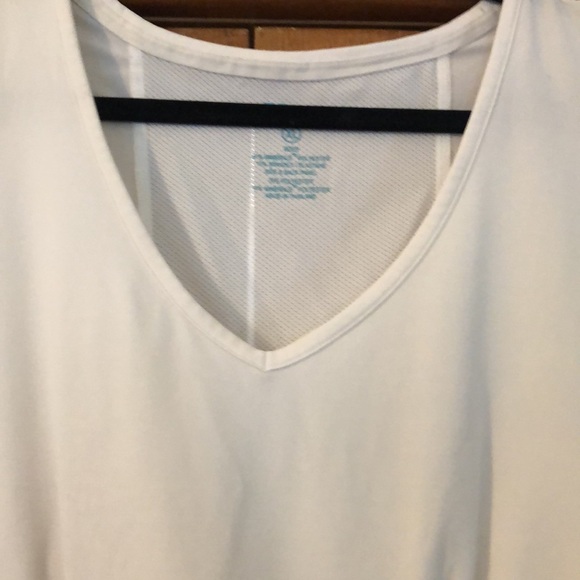 Eddie Bauer Dry Fit Workout Tank - Picture 3 of 4